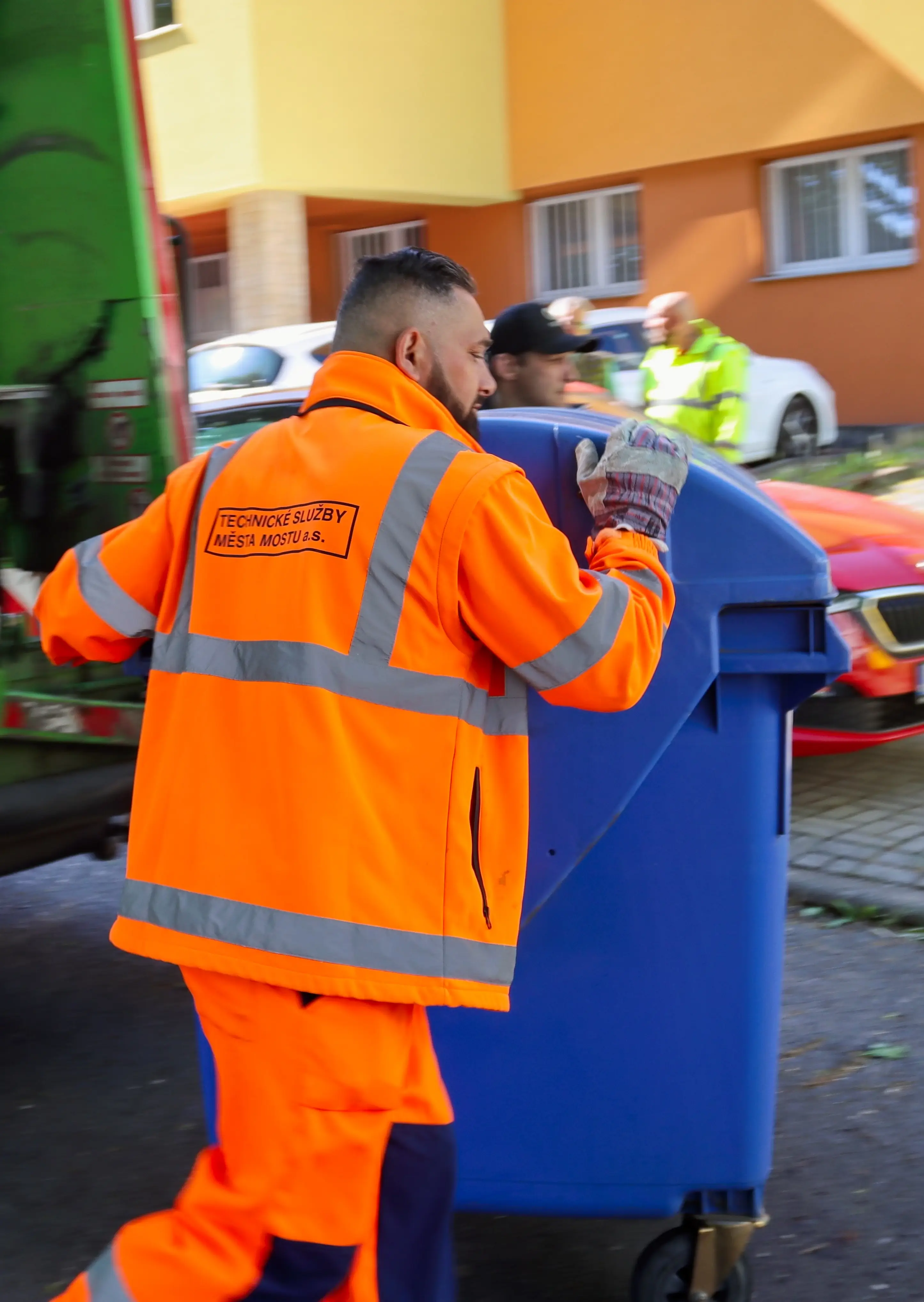 Pracovnice TSM při komunikaci s občanem